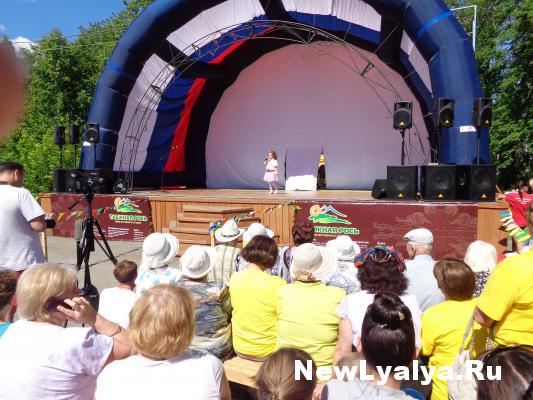 Выступление Ксюши Шульги (ДОУ №4 «Сказка») на празднование 75-летия города Новая Ляля